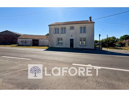 maison à vendre à gemozac - référence 3540