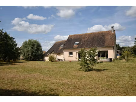 maison guecelard 6 pièces terrain 4363m² zone ub divisible ( parcelle constructible 800m²)