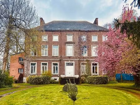 a vendre  majestueuse propriété - projet de rénovation av...