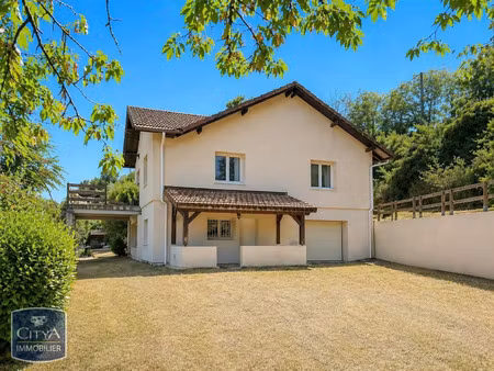 maison à vendre 7 pièces 170 m² - saint-hilaire-du-rosier (38) - 277 000€