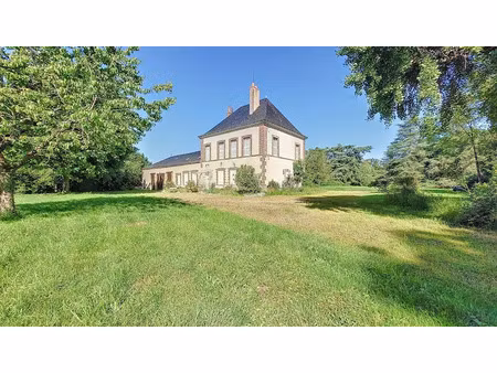 vente maison 8 pièces 243 m² à saunay (37110)  346 170 €