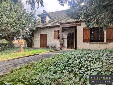 suresnes - limite puteaux - maison avec grand jardin