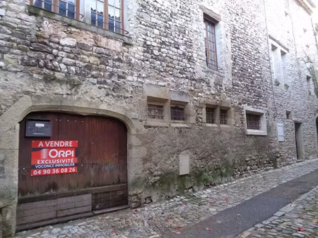 vente maison 4 pièces 130 m² à vaison-la-romaine (84110)  240 000 €
