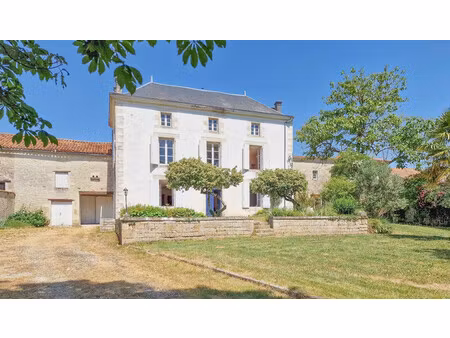 maison à vendre à bessé (16140) - charente
