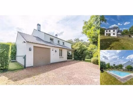 villa à vendre avec terrasse et jardin   limelette (vaz91560)