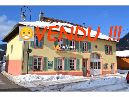 vendu à raon sur plaine  maison 16 pièces 354 m2   au pied du donon et proche des lacs de 