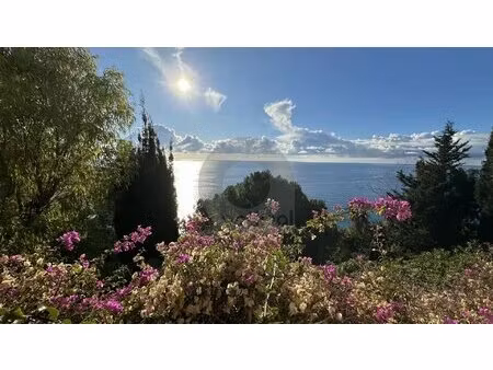 roquebrune cap-martin : villa 160 m² habitable avec vue panoramique mer et monaco: