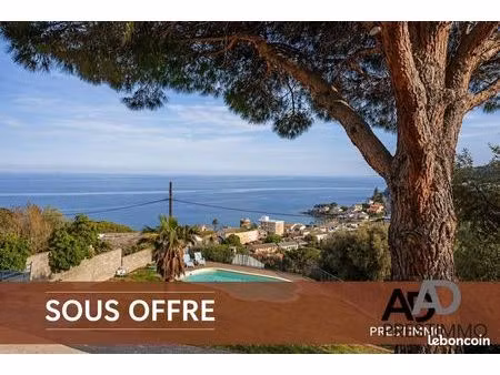 villa 6 pièces 238 m²
