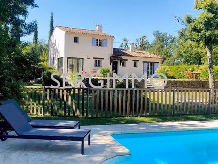 exclusivite villa avec piscine à seillans 4 pièce(s) 140 m2