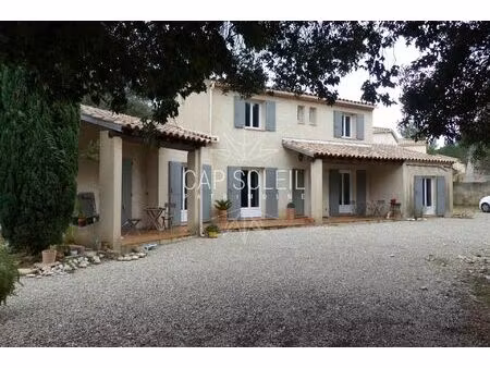 vente maison 7 pièces 160 m² venasque (84210)
