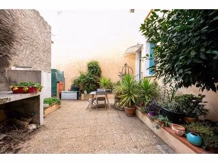 maison de village avec patio et petite maison indépendante