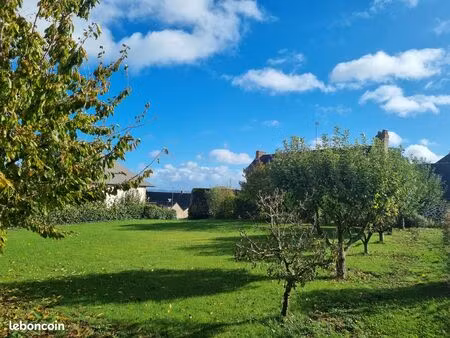 terrain viabilisé 933 m²  disponible