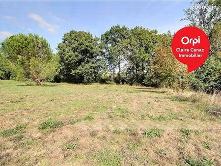 terrain 5 712 m² damiatte