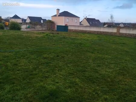terrain 600 m² ligné
