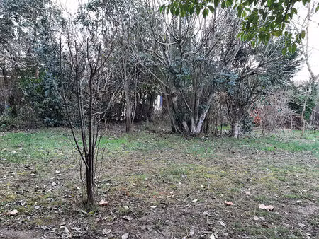 vente terrain  334.00m²  ségoufielle