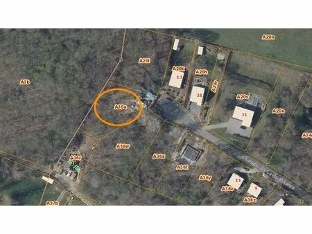 terrain a batir de + de 14 ares