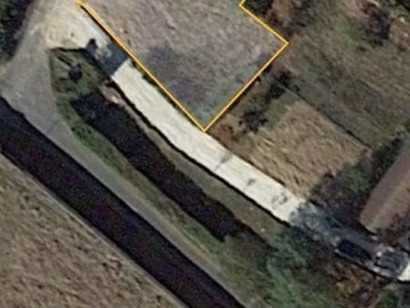 vend terrain à bâtir 600 m2