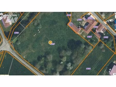terrain 1115 m² fromentieres