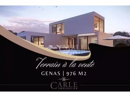 terrain à bâtir de 976 m² constructible et 1 089 m² de jardin à azieu