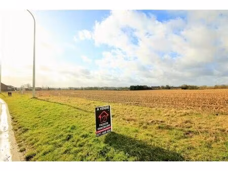 terrain à bâtir à vendre de 732 m² à neuville (val85226)