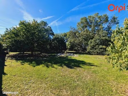 terrain 1 064 m² saint froult