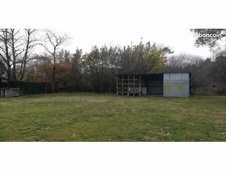 terrain 1 063 m² ygos saint saturnin