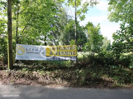 terrain 700 m² yvetot