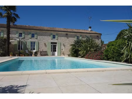 achat maison 6 pièces 258 m2 33390 blaye immobiliere de l'es