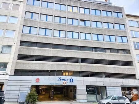 place de parking l99