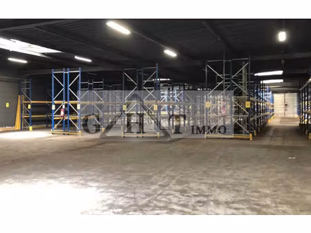 entrepot a louer 700 m² gonesse