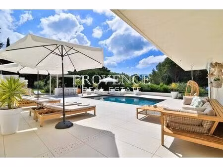 villa de 7 pièces de luxe en location cassis  france