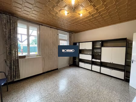 maison en plein centre ville de la sentinelle