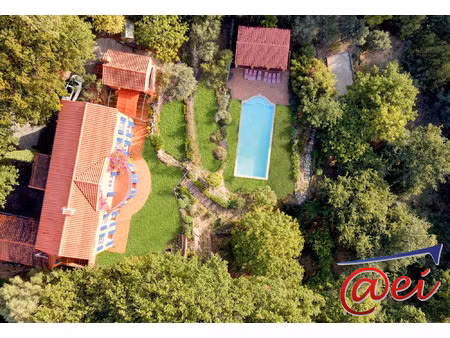 vente maison 12 pièces 385 m² ollioules (83190)