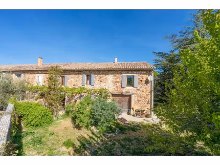 vente maison 4 pièces 160 m² à roussillon (84220)  650 000 €