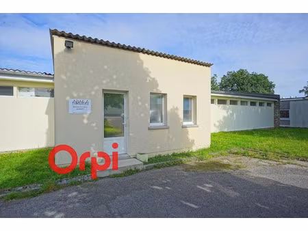 location locaux professionnels à bernay (27300)  nan €