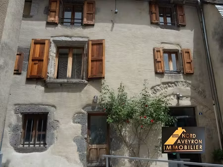 en plein centre de laguiole !!!