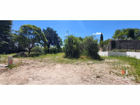 clarensac terrain a batir entierement viabilise de 379m2 exp