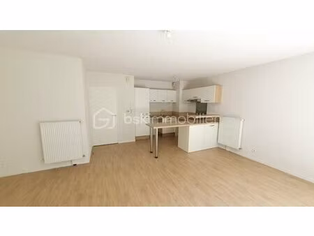 appartement de 70 m² à theix