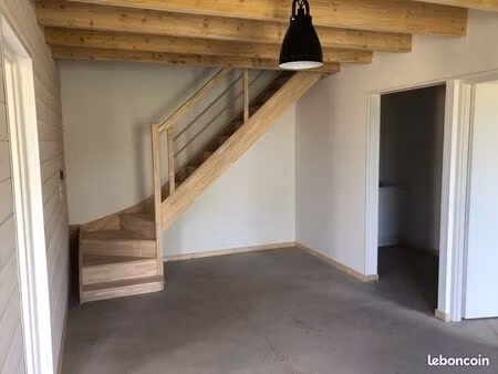 location bureaux 90 m2