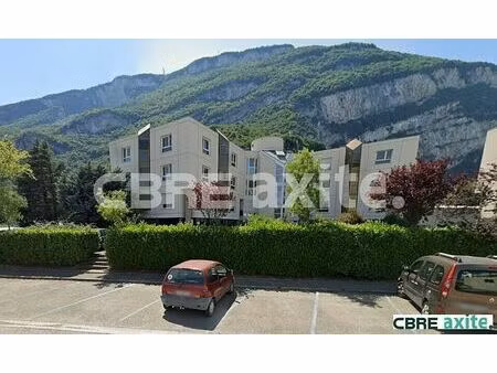 location bureau sassenage 149 m²