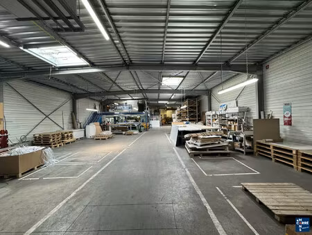 immobilier professionnel à vendre la bazoge