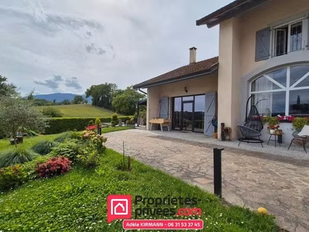 maison/villa de standing à challex