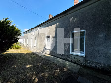 berelles : fermette de 5 pièces (140 m²) en vente