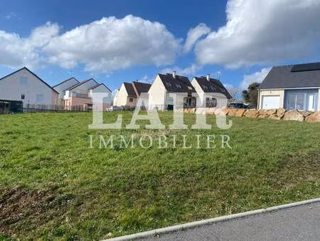 vente terrain à juvigny-sous-andaine (61140) : à vendre / 713m² juvigny-sous-andaine