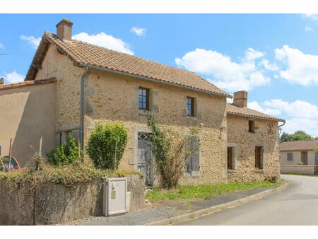 maison à vendre à oroux (79390) - deux-sèvres
