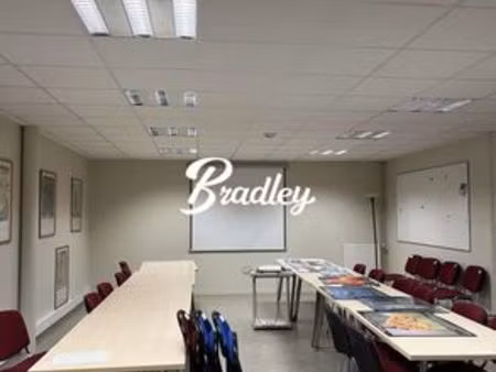 bureau prestigieux de 625 m2 en location - amiens  hauts-de-france