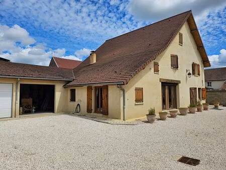 vente maison 6 pièces 167 m² saint-sauveur (21270)