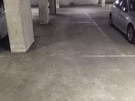 place de parking souterrain centre ville trappes - dispo de suite