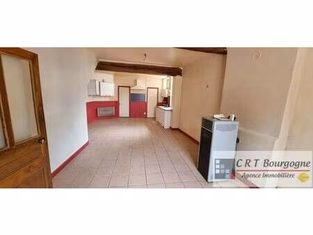 tout proche du centre-ville  maison sur 3 niveaux à réhabiliter  idéale pour un investisse