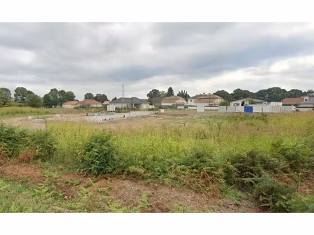 vente terrain 630 m² à sendets (64320)  75 000 €